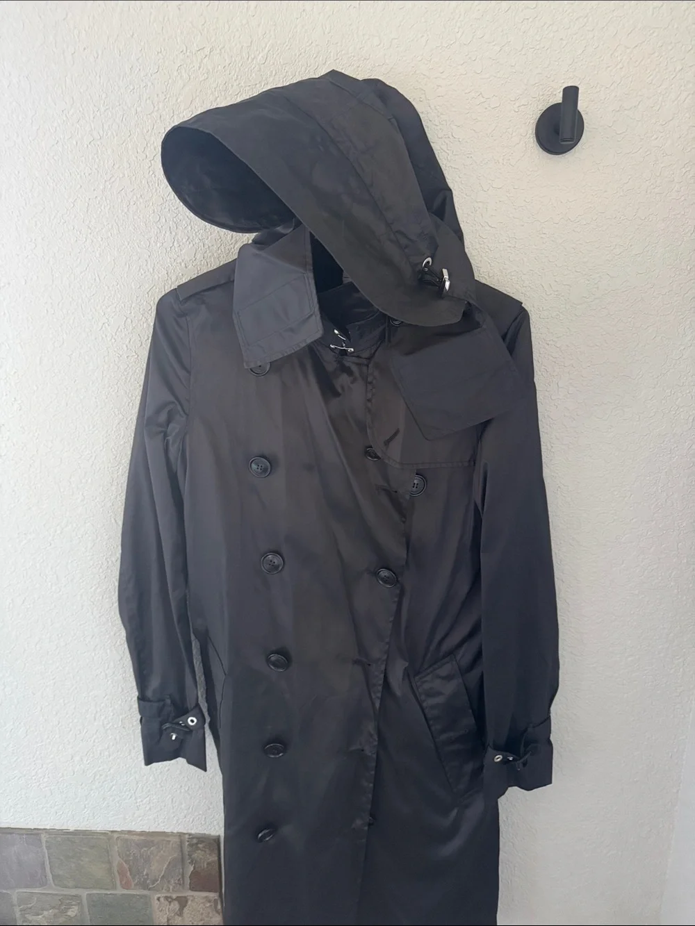 Burberry Black Trench Coat - Picture 11 of 17